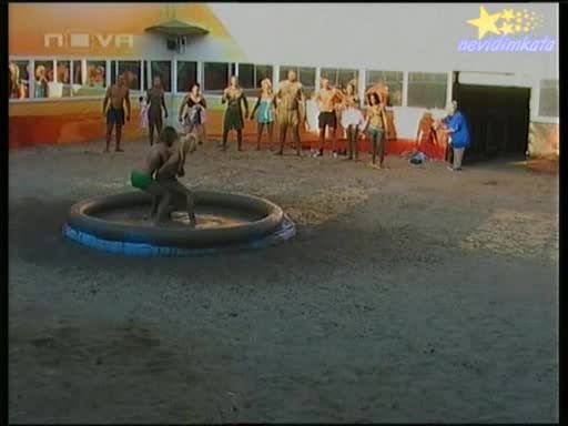 Big Brother 4 - Жестоки Борби В Кал За Слава
