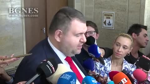 Пеевски за Тагарев: Той свърши една голяма нула – жалка гледка е да обвинява зам.-министрите