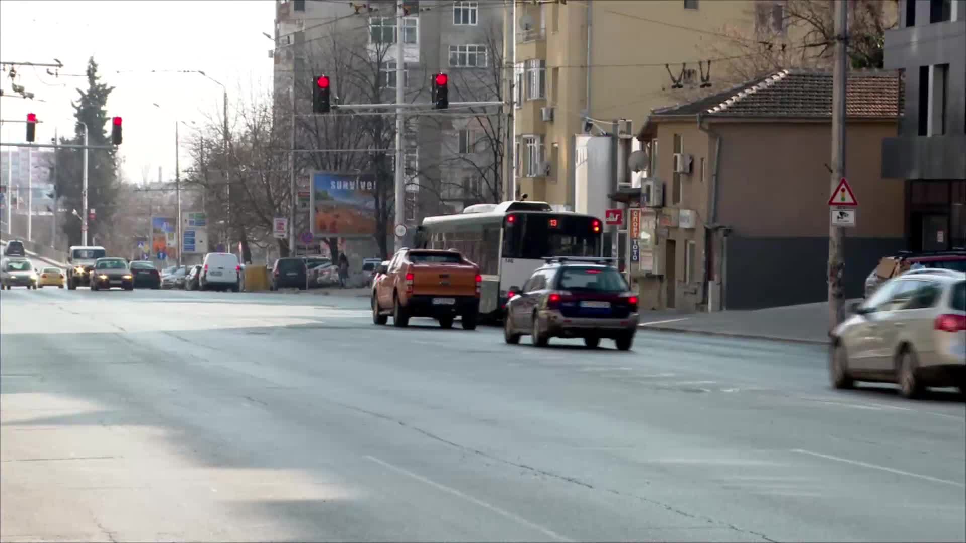 Разбиха група за джебчийски кражби в градския транспорт в Стара Загора