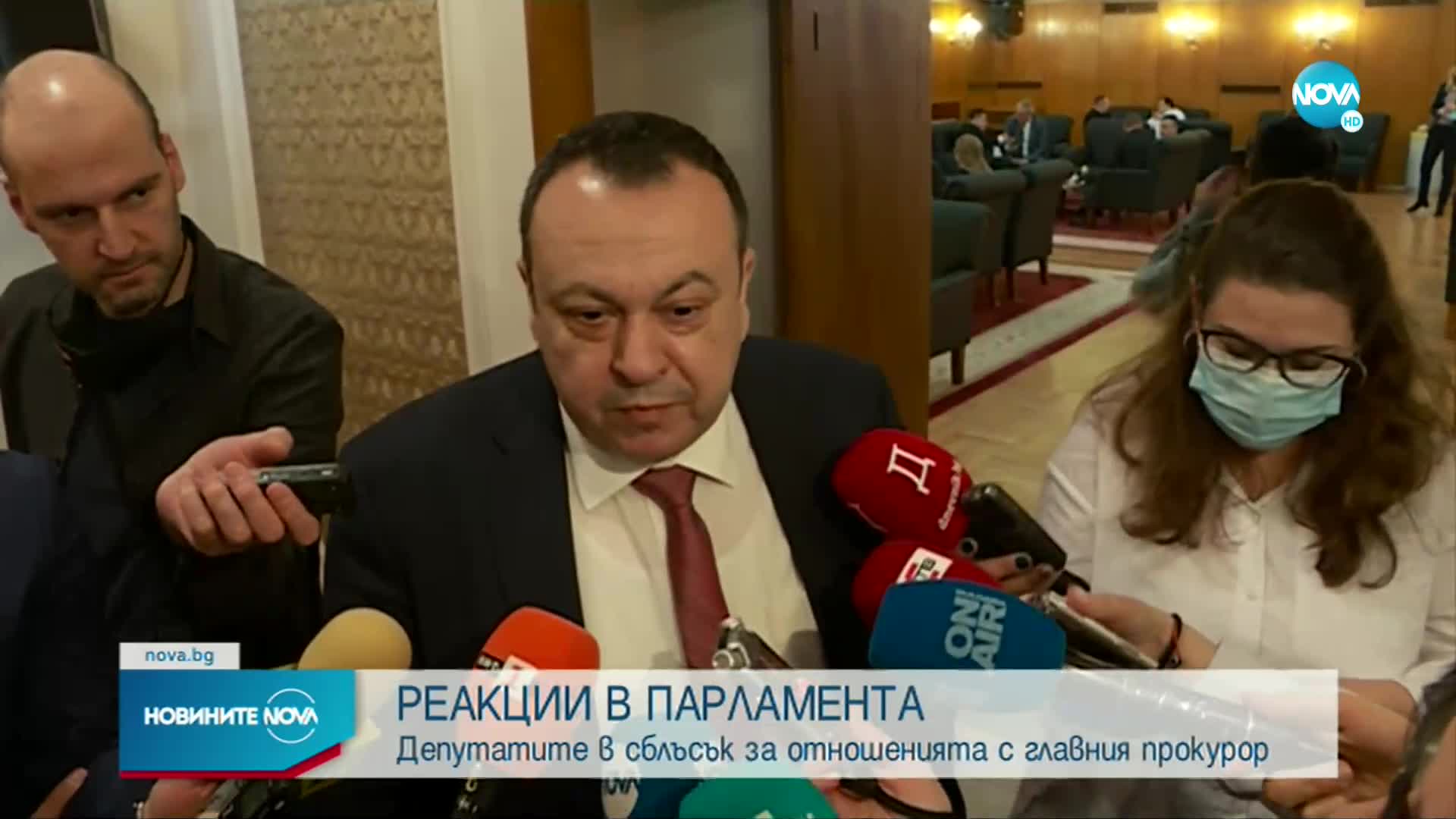 Депутатите в сблъсък за отношенията с главния прокурор