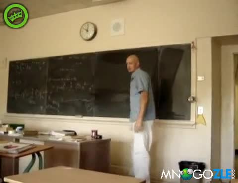 Този направо е 'човекът Пергел' !
