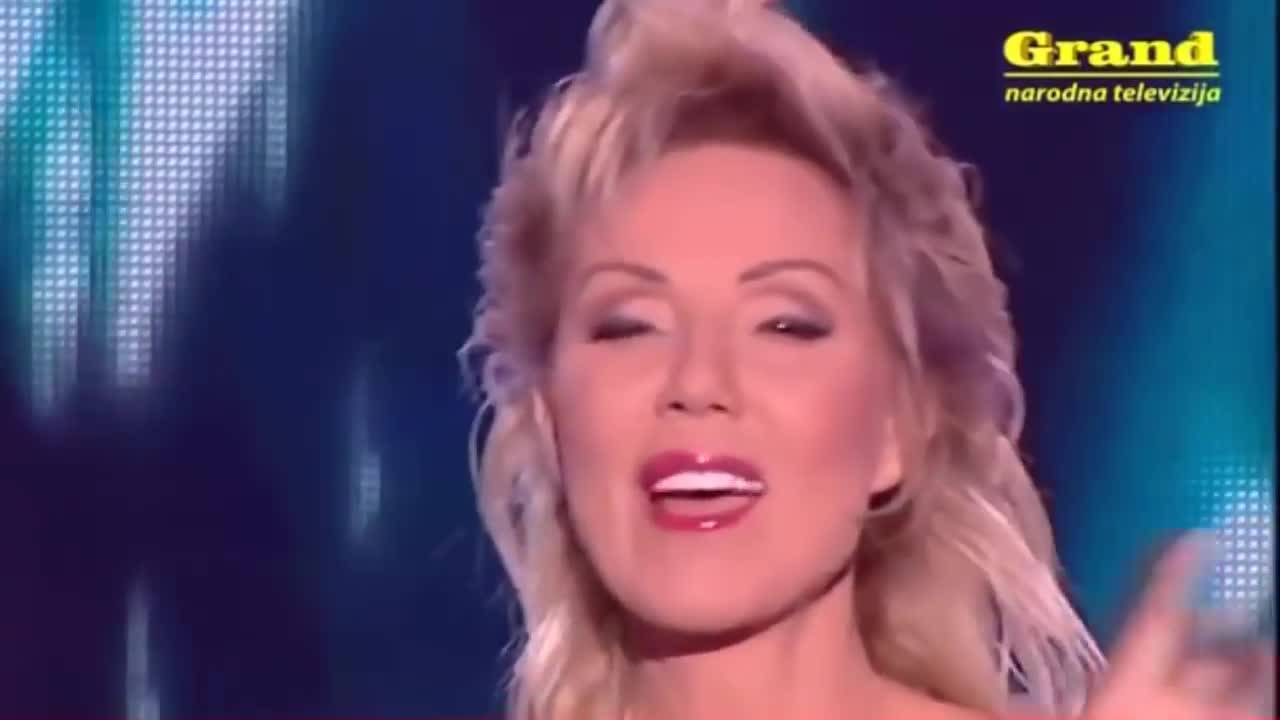 Lepa Brena - Jugoslovenka (hq) (bg sub)