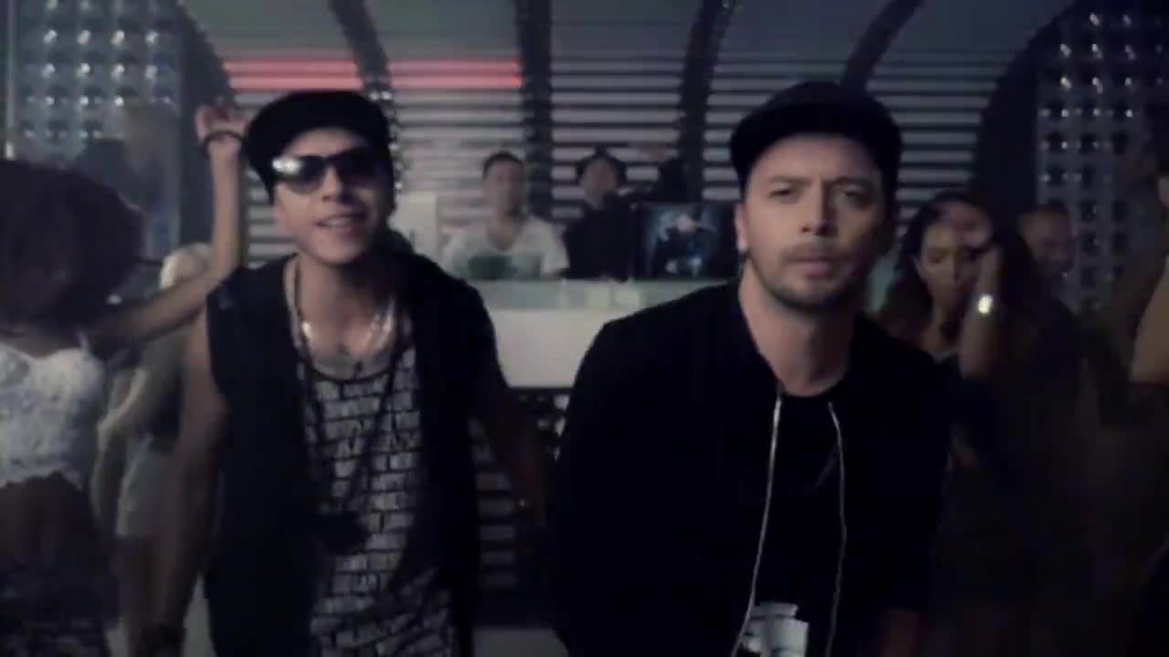 Pachanga feat. Massari - La Noche Entera