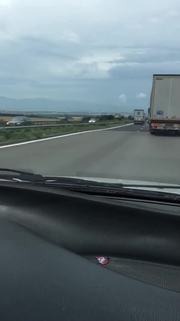 Камиони убийци