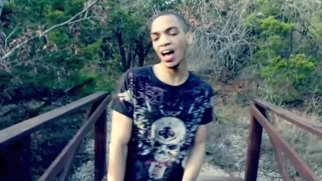 Смях до дупка! Няма да повярвате че това видео е снимано на сериозно : Icejjfish - On The Floor