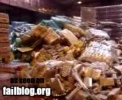 Домино В Склад С Палети От Кока - Кола