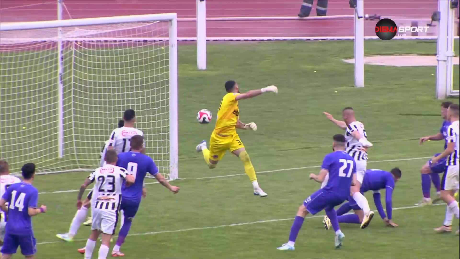 Етър - Локомотив ГО 0:0 /репортаж/