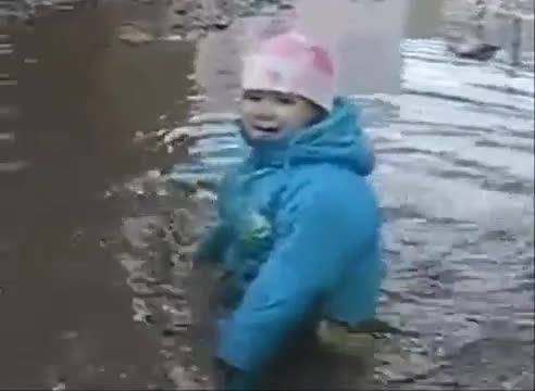 Странни бащи възпитават деца - горките дечица