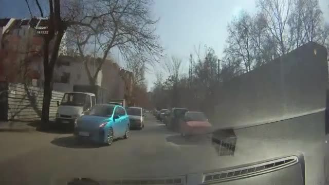 Къде са заплатите на полицаите?