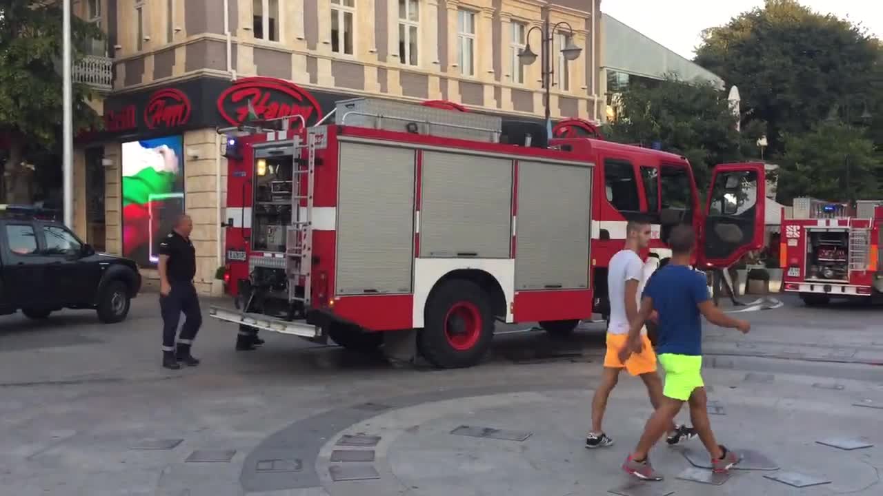 Пожар в центъра на Варна