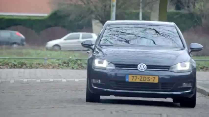 G O L F 7 Или кучето което мечтае да е Голф 7 - Реклама на Volkswagen - много весела