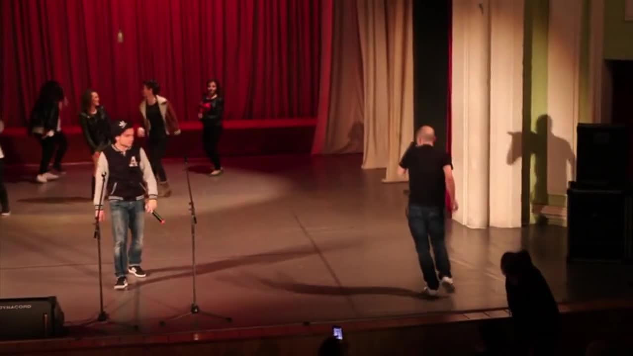 Костадинов a.k.a Тариката - Rapstar & Palen Minus[live]