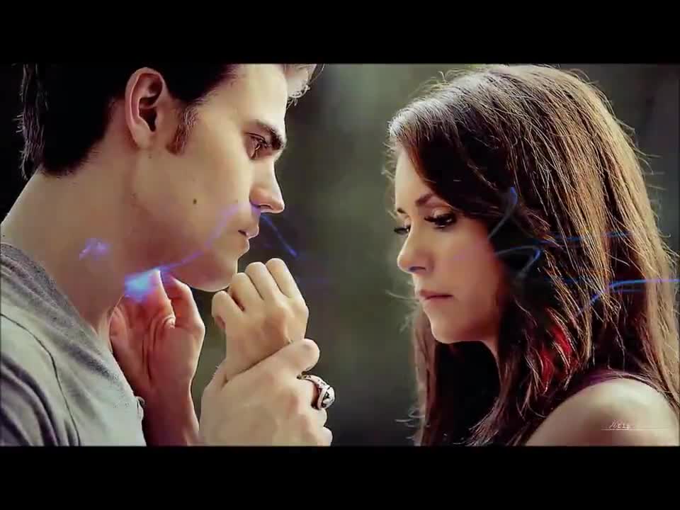 >В Сърцето - превод - Stin Kardia - Themis Adamantidis 2013 - The Vampire Diaries