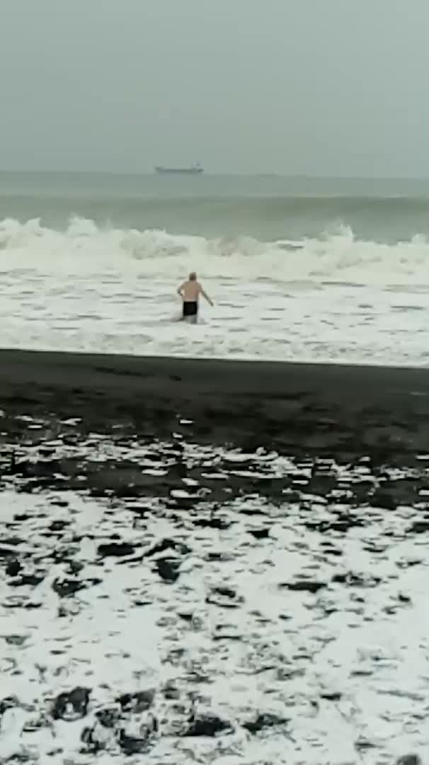 В морето!
