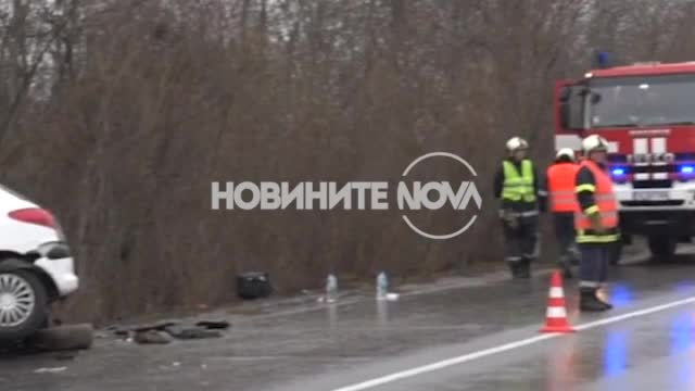 ЗВЕРСКА КАТАСТРОФА: Челен удар отне живота на майка и бебето й