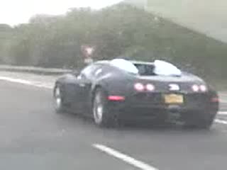 Toyota Supra vs Bugatti на пътя