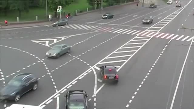 Този си търси белята! 