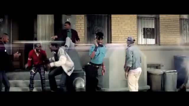 Странна песен на Black Eyes Peas - Imma Be - Rocking That Body 