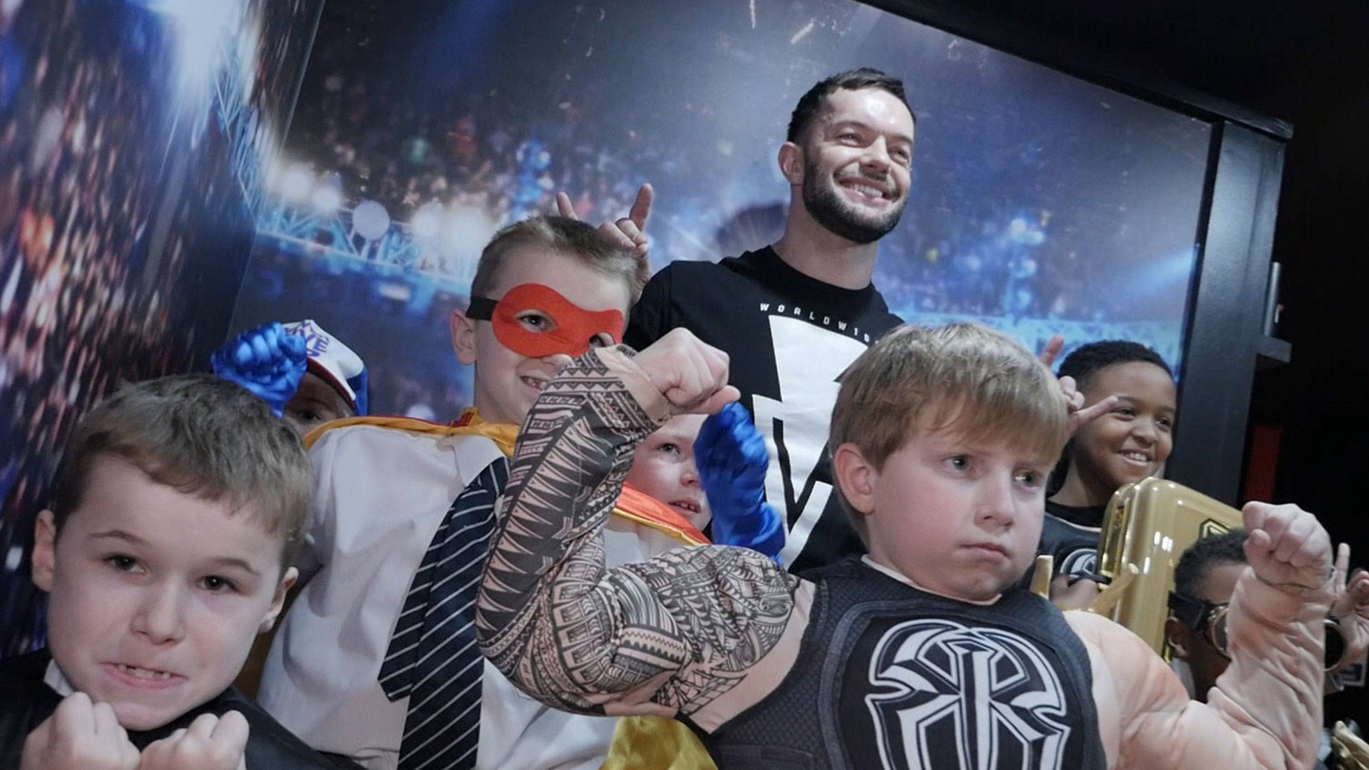 Незабравимият тур на звездите от WWE в Европа и U.K.