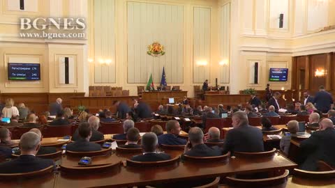 Депутатите събраха кворум, започват с дебатите по увеличаването на минималната работна заплата