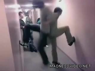 По-големи идиоти от тези няма.. Смях!
