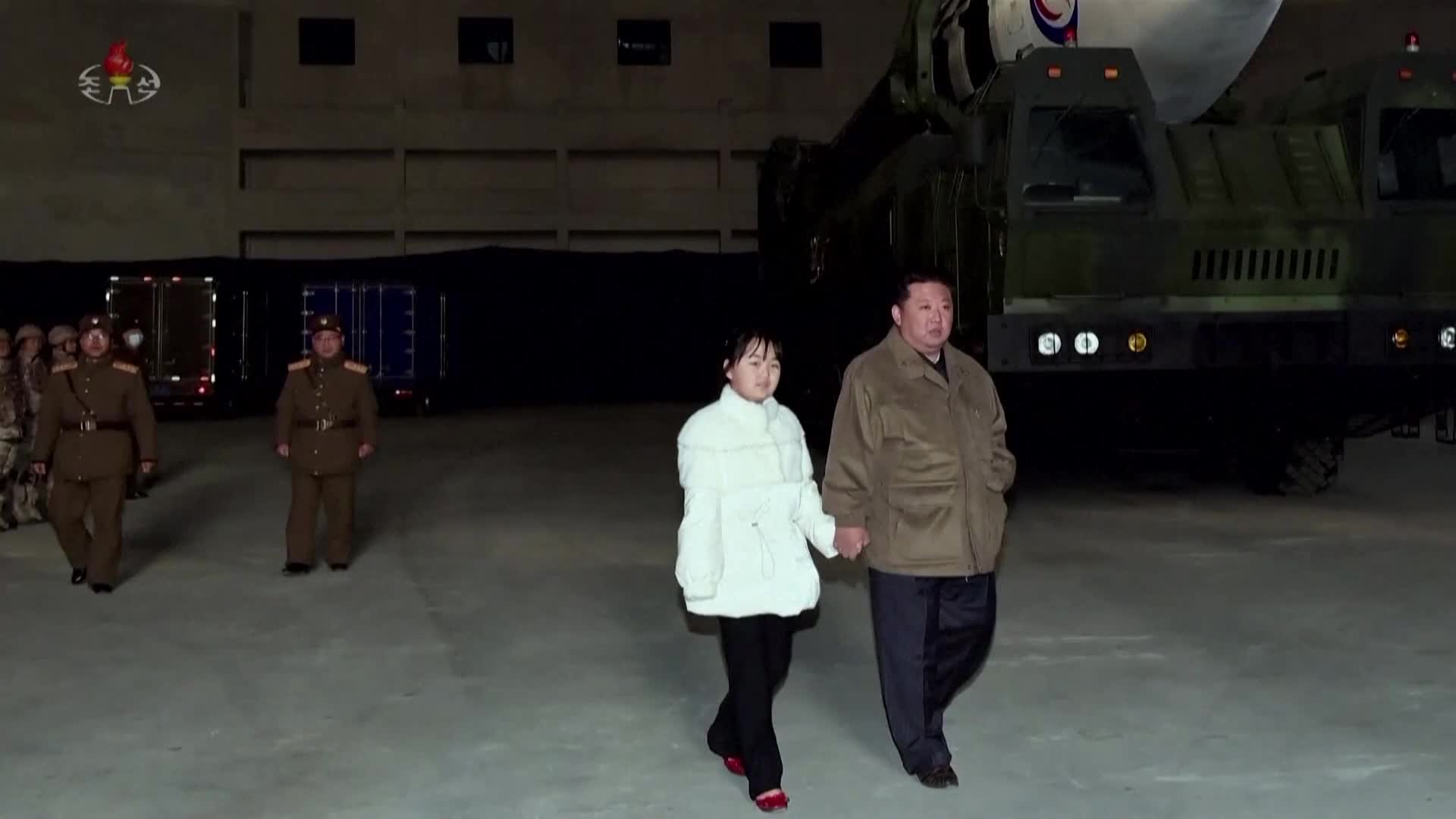 Северна Корея отново изстреля крилати ракети