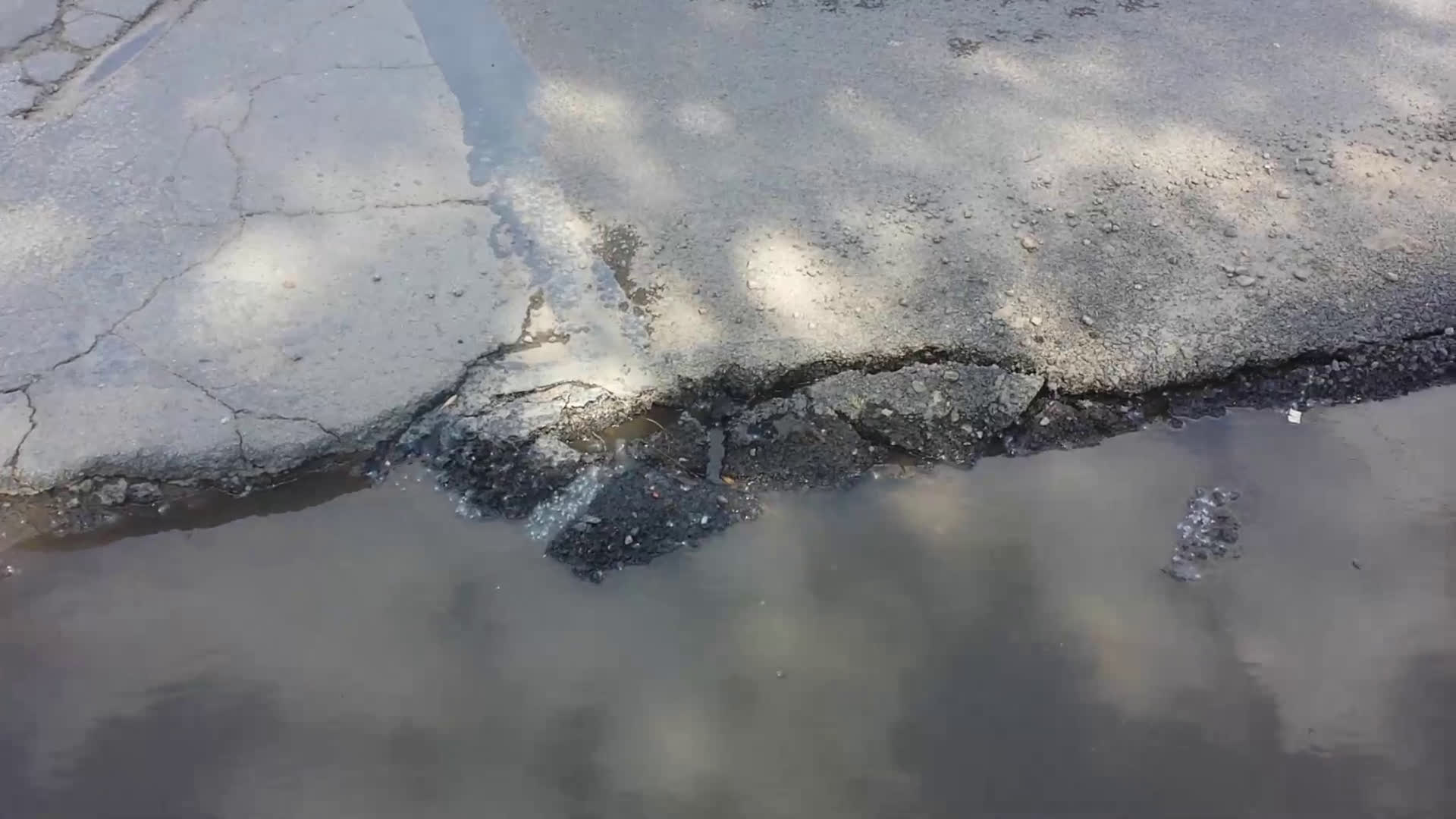 Дупка на жп прелез се руши след ремонт