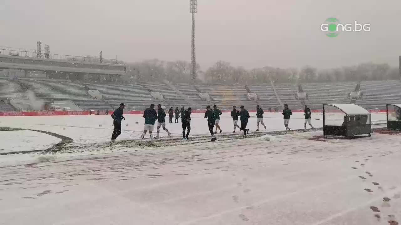 Състоянието на Националния стадион минути преди Локо Сф - Черно море