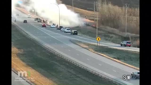 Балон с горещ въздух падна край магистрала в Минесота (ВИДЕО)