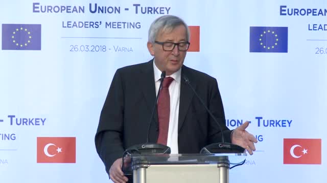 Юнкер: Аз съм гарант, че преговорите за Турция в ЕС ще продължат