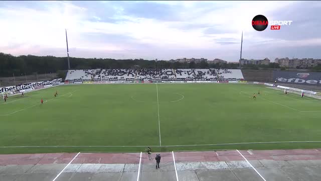 Стартира битката между Локомотив Пловдив и Лудогорец