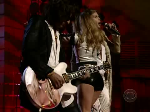 Aerosmith ft Fergie - Walk This Way (Live Fashion Rocks 2007)