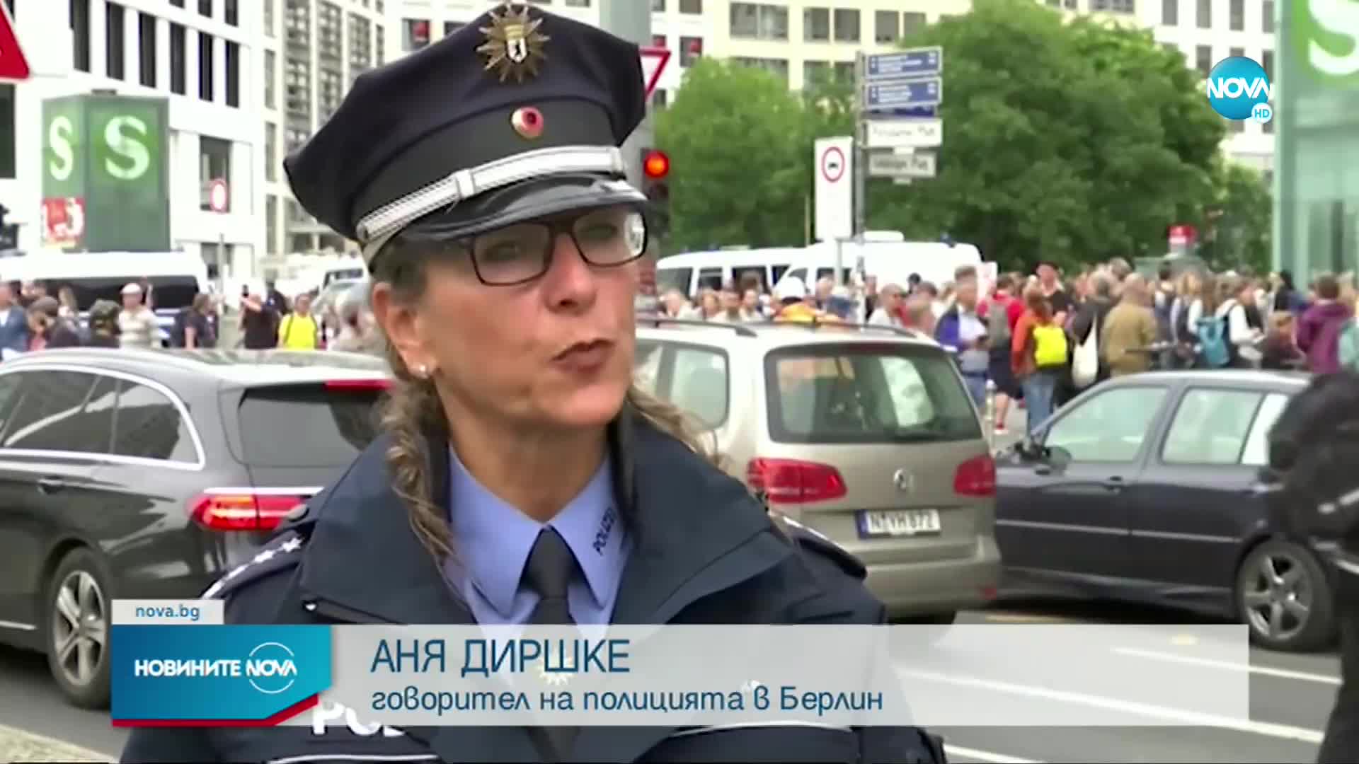 Хиляди протестираха в Берлин срещу мерките против COVID-19