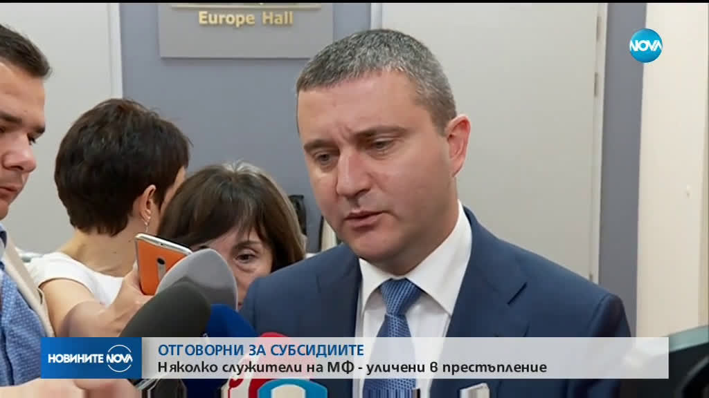 Горанов: Можем да си позволим да платим наведнъж за F-16
