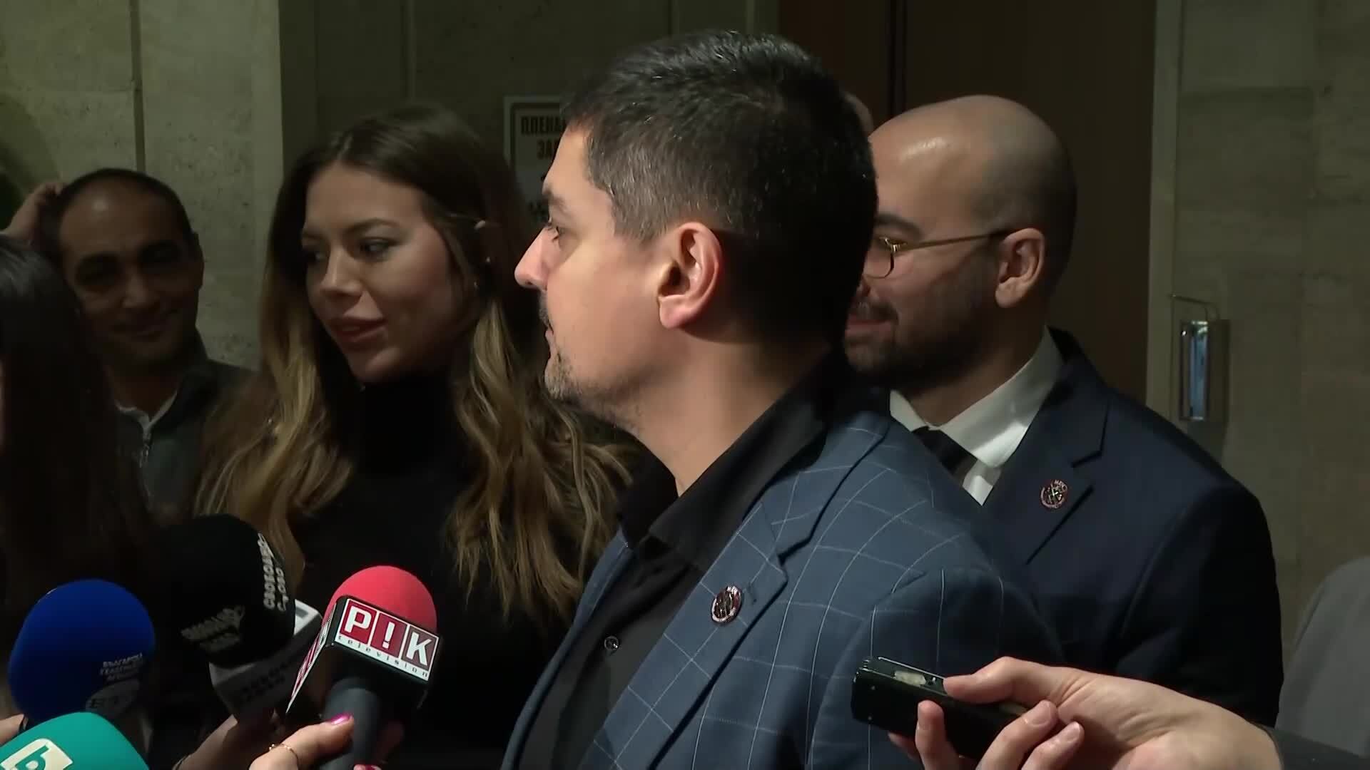 Радостин Василев: Ако се въведат скенерите, ще стане пълен хаос на тези избори