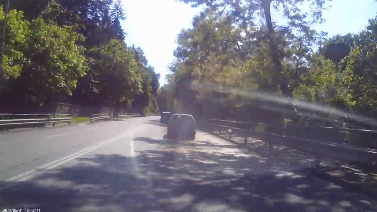 Екологичен автомобил