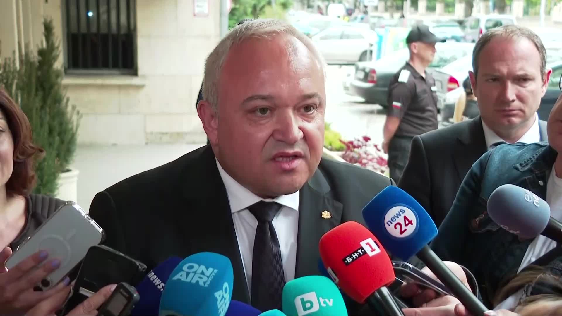 Демерджиев: МВР няма да участва във война между институциите