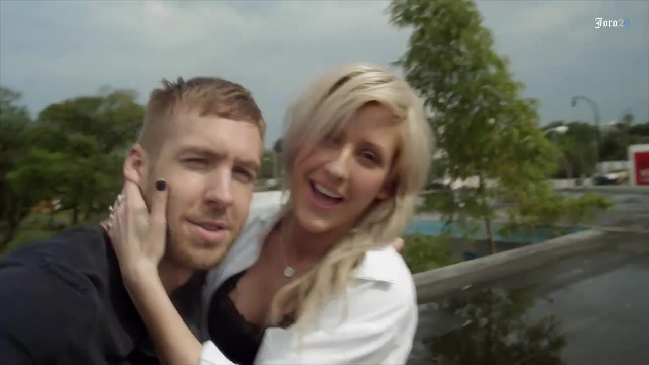 Страхотна! Ellie Goulding - Burn ( Неофициално Видео )   Превод