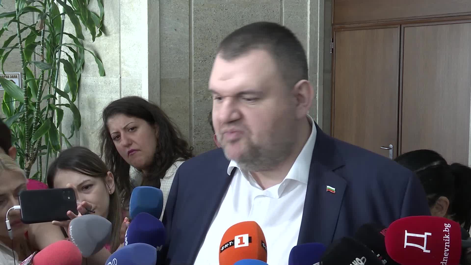 Пеевски: Пожелавам на Грънчарова-Кожарева да устои на натиска, който ще се стовари върху нея