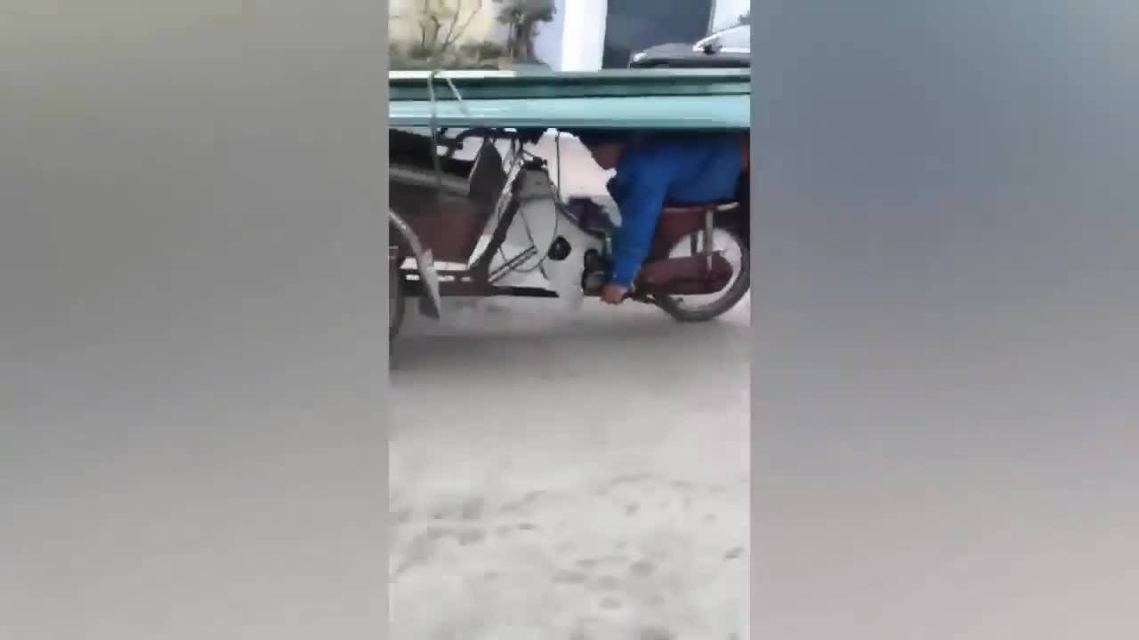 Смешки до скъсване - Много смях