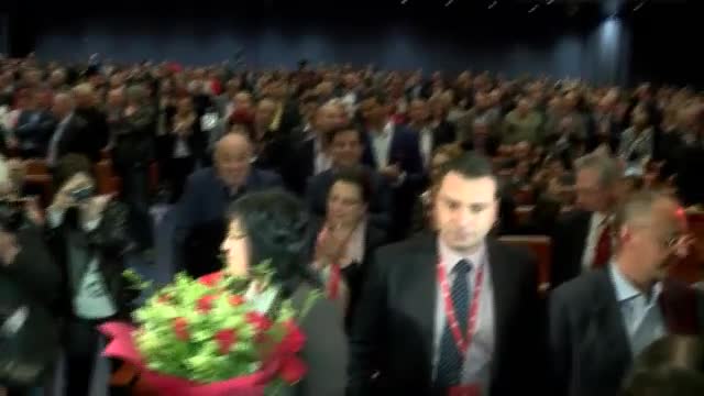 СМЯНА НА ВЪРХА В БСП: Корнелия Нинова е лидер на партията - видео БГНЕС
