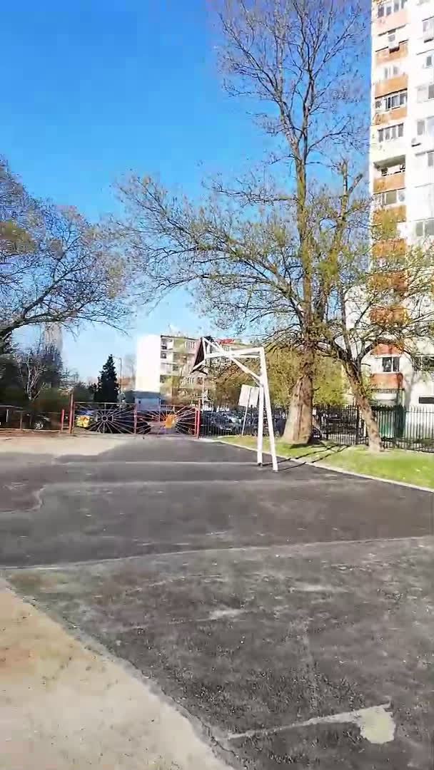 Пълен абсурд