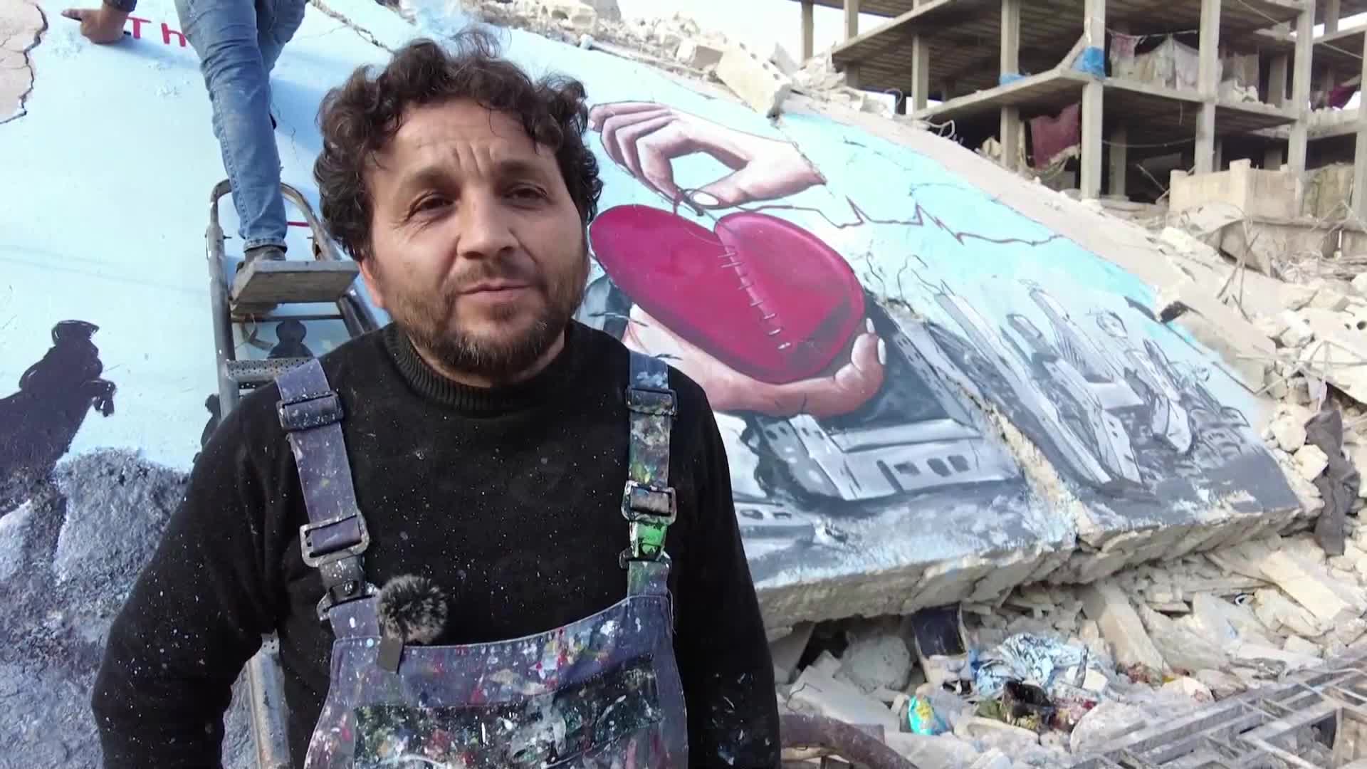 Щрихи на надеждата: Сирийски художници рисуват върху развалините след земетресението (ВИДЕО)
