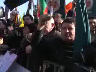 Хиляди на протест срещу кабинета „Станишев”