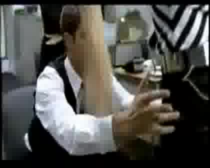 *Нещо Горещо *Бритни Се Завърна Със Супер Клип-womanizer