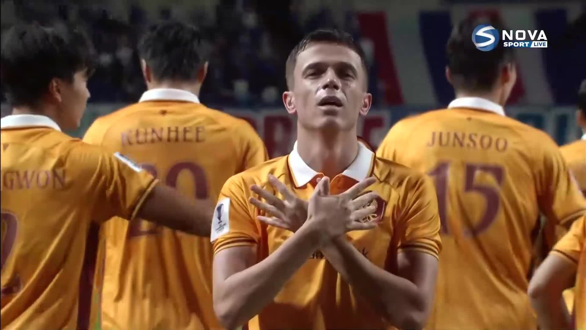 Гуанджоу - Йокохама Маринос 7:3 /репортаж/