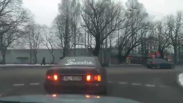 Eто как разрешават конфликтите си на пътя в Русия