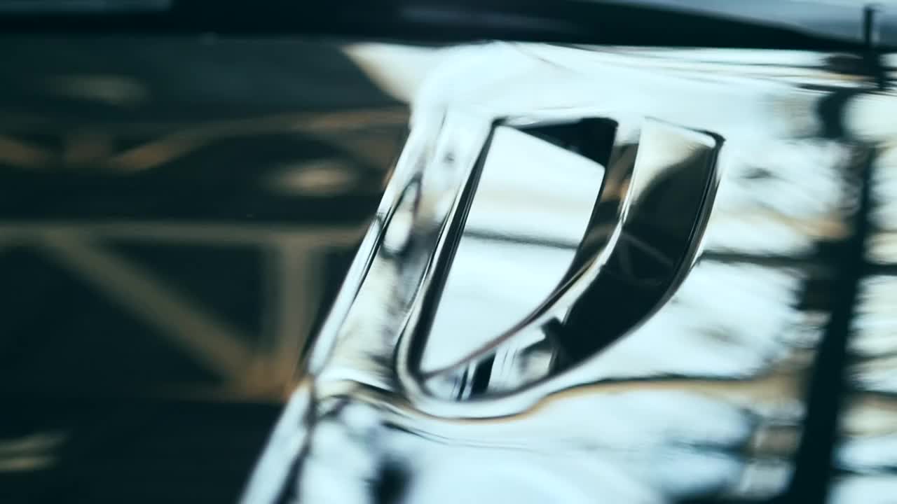 • Истински Звяр На Пътя • Jaguar F-type R
