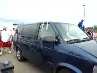 Tова се вижда рядко!!! Брутално огъване на ламарини!