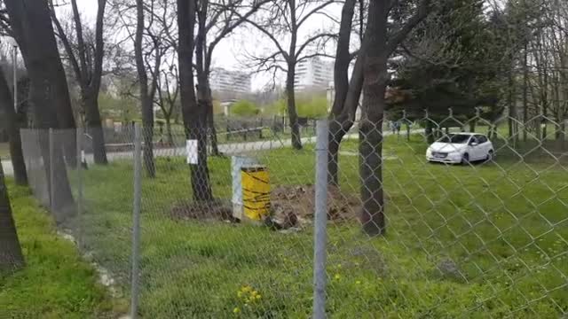 Безобразията в морската градина на Варна нямат край